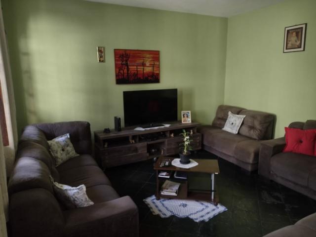 #DG5860 - Casa para Venda em  - 